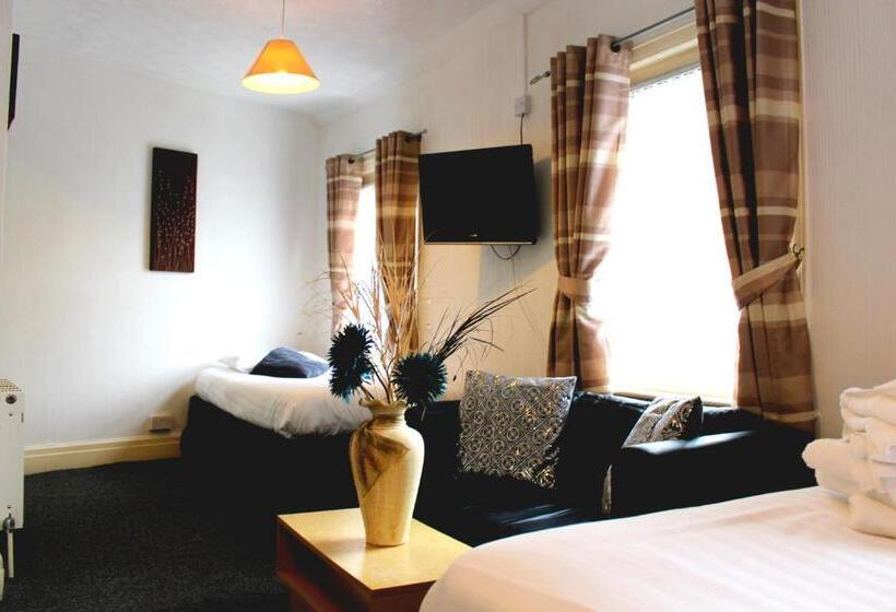 اتاق خانوادگی, Henson Hotel Pleasure Beach