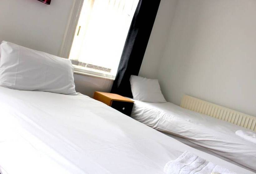 اتاق خانوادگی, Henson Hotel Pleasure Beach