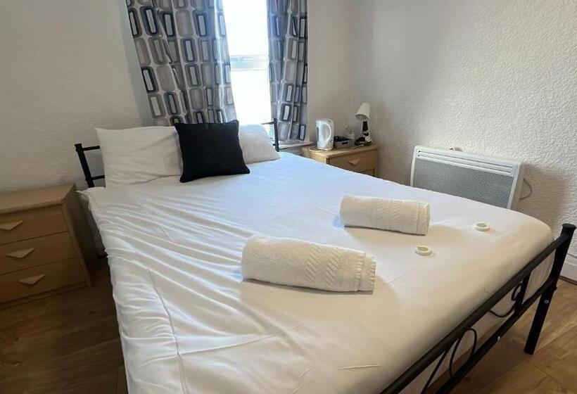 اتاق استاندارد, Henson Hotel Pleasure Beach