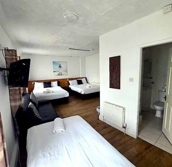 اتاق خانوادگی, Henson Hotel Pleasure Beach