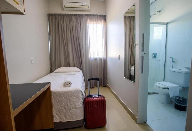 スタンダードトリプルルーム, Horto