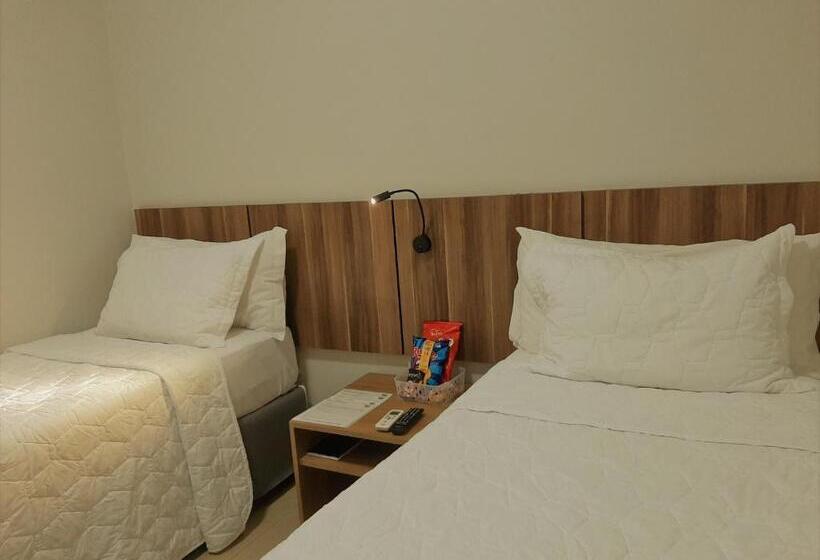 スタンダードトリプルルーム, Horto