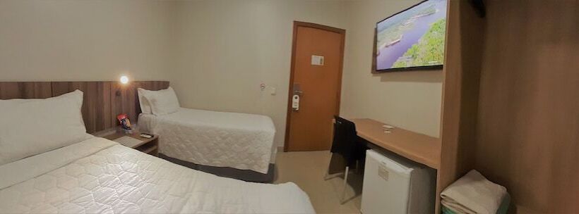 スタンダードトリプルルーム, Horto