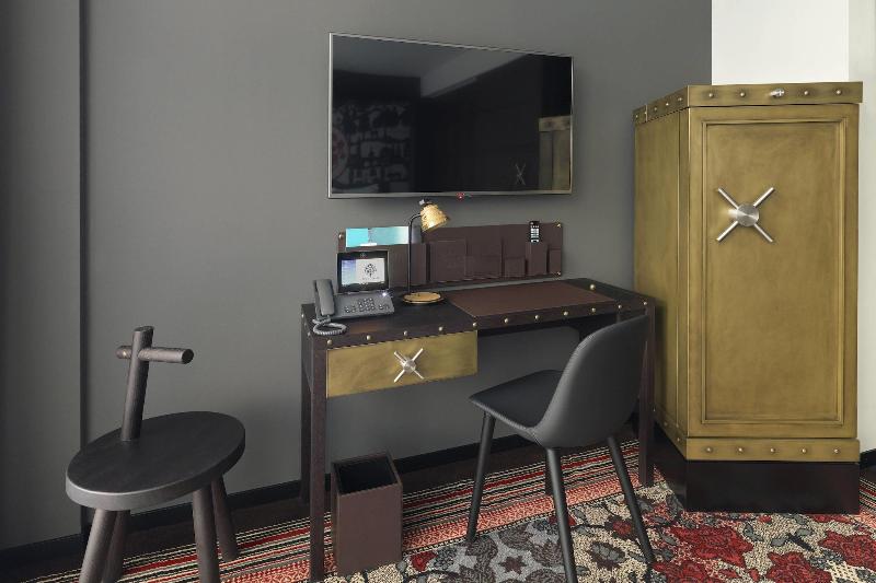 اتاق لوکس با تخت بزرگ, Kameha Grand Zurich, Autograph Collection