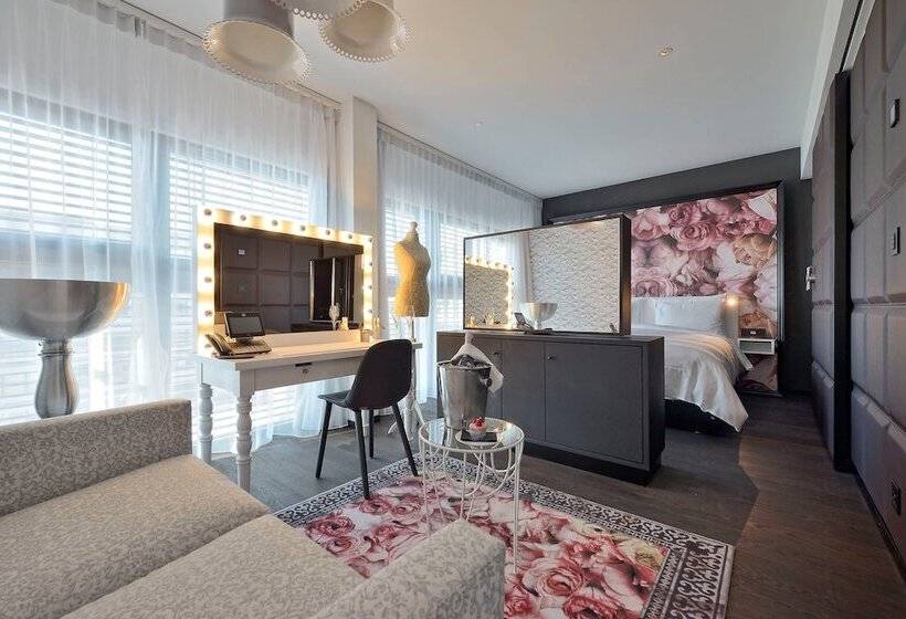 سوییت جونیور, Kameha Grand Zurich, Autograph Collection