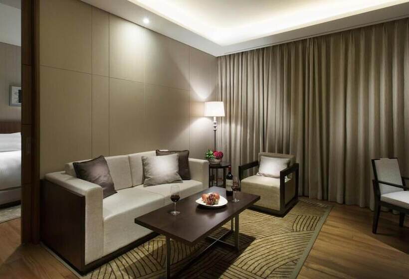 수피리어 스위트 바다 전망, Lotte City Hotel Jeju