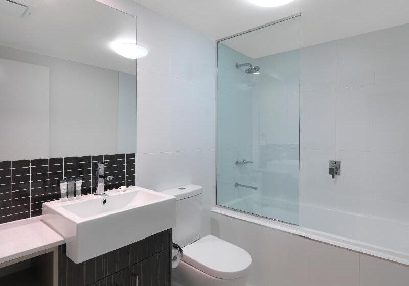 آپارتمان مدیریتی 2 خوابه, Oaks Mackay Rivermarque