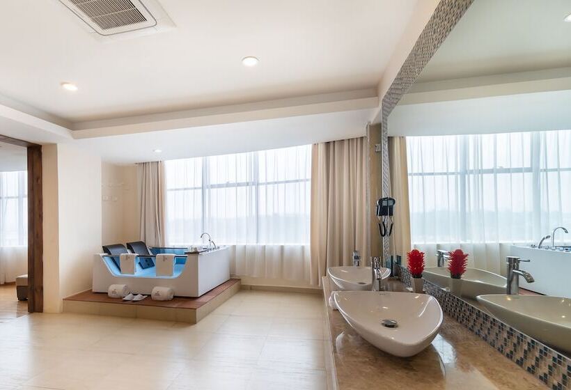 سوئیت پرزیدنت, Prideinn Azure Hotel Nairobi Westlands