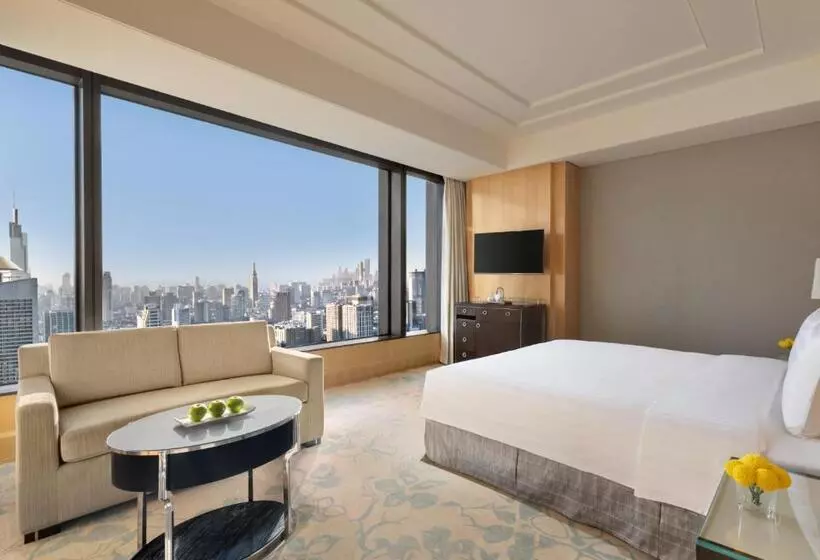 キングサイズベッドのデラックスルーム, Shangrila Nanjing