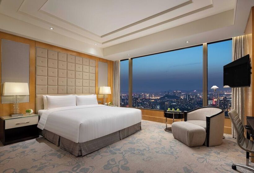 Номер Deluxe, Shangrila Nanjing