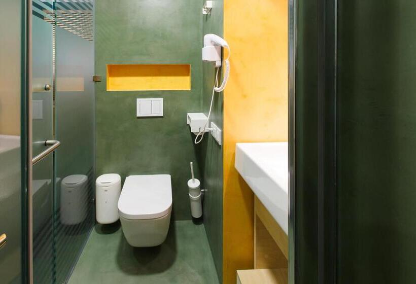 اتاق استاندارد یک نفره, Sleeport