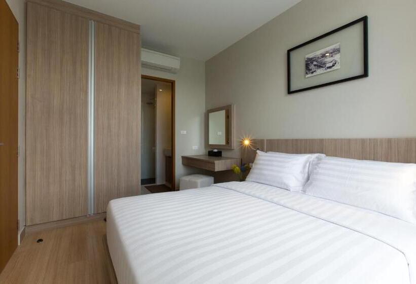 سوییت لوکس, Sugar Palm Residence