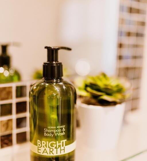 Номер Стандарт, The Bull