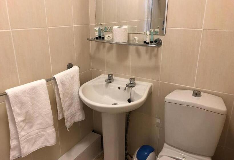 اتاق لوکس خانوادگی, The Purple Tree Guest House