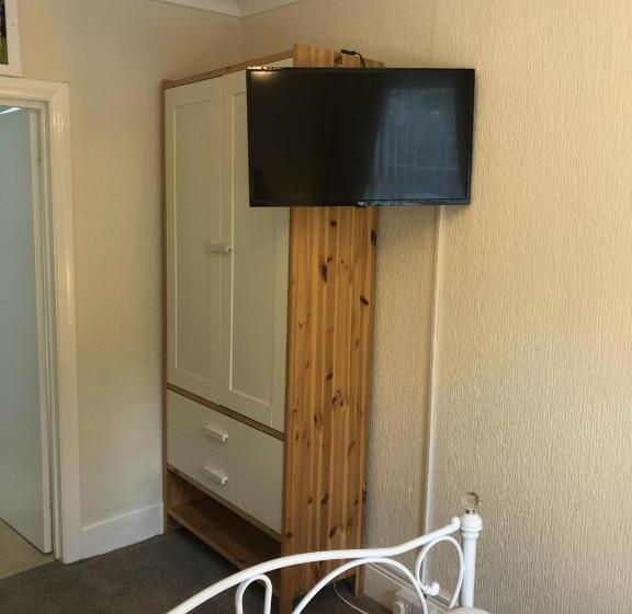 آپارتمان 2 خوابه, The Purple Tree Guest House