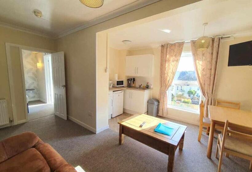 آپارتمان 1 خوابه با چشمانداز باغ, The Purple Tree Guest House