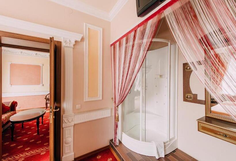 Deluxe Junior Suite, Urartu