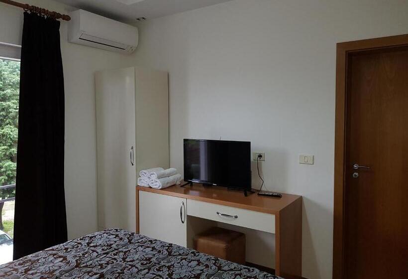 스탠다드 룸, Verzaci