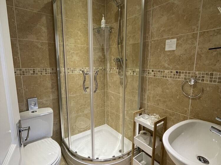 Номер Стандарт, Wheatlands Lodge Windermere   Adults Only   Free Car Park