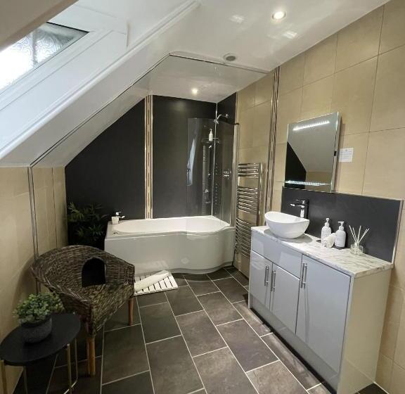 Номер Стандарт, Wheatlands Lodge Windermere   Adults Only   Free Car Park
