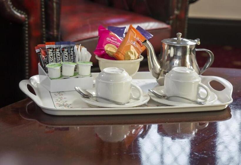 Люкс Deluxe Кровать Кинг, Bagdale Hall