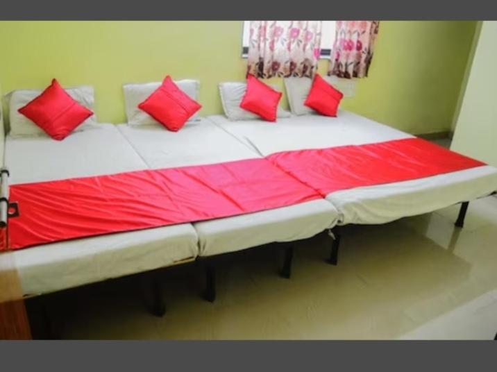 חדר סטנדרט עם מיטת קינג, Sai Gaurav Palace