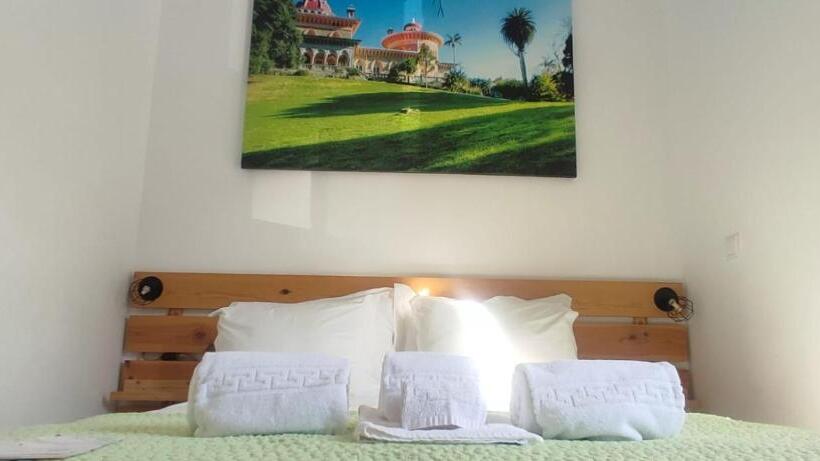 اتاق استاندارد چهار تخته, Casa Do Albuquerque