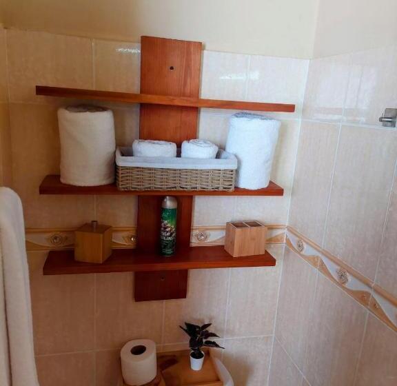 اتاق استاندارد با بالکن و چشمانداز دریا, Arena Oceanview Hotel & La Terraza Restaurant