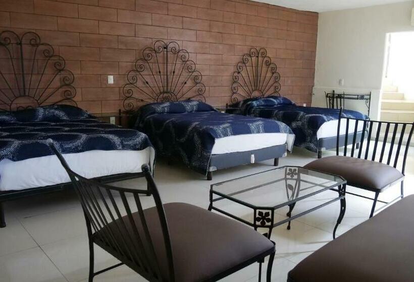 بنجلو عائلى, Dubai De Miramar