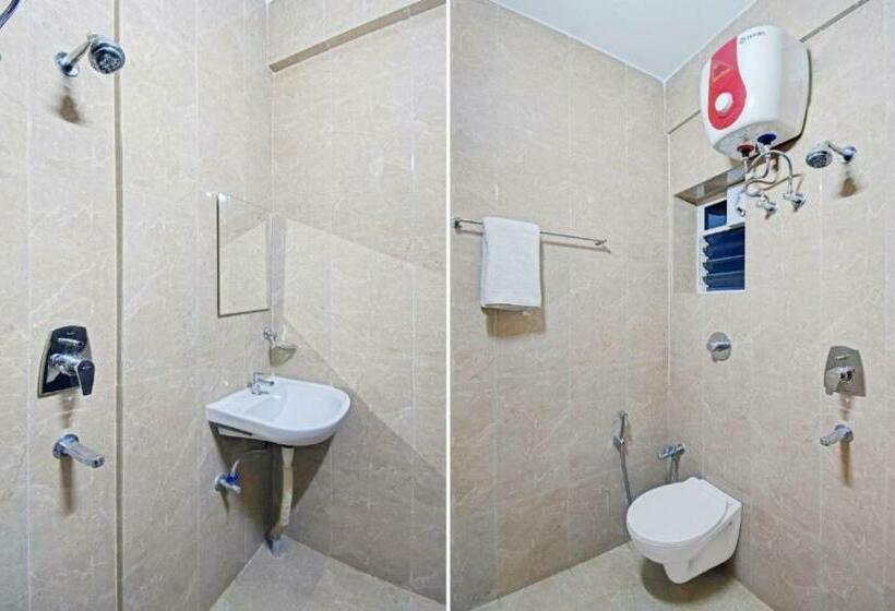 Deluxe Rum, Goroomgo Royal Galaxy Newtown Kolkata