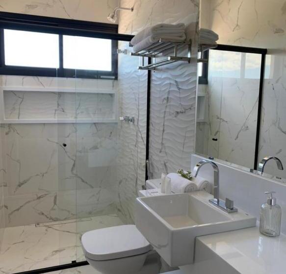 Suite with lake view, Vista Do Lago