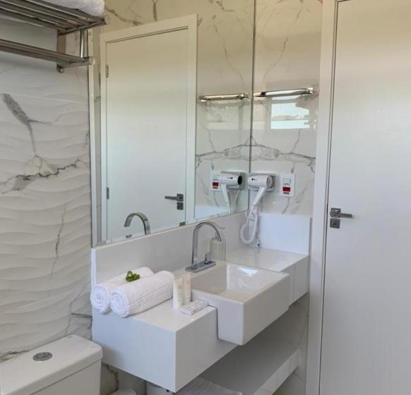 جناح ديلوكس, Vista Do Lago