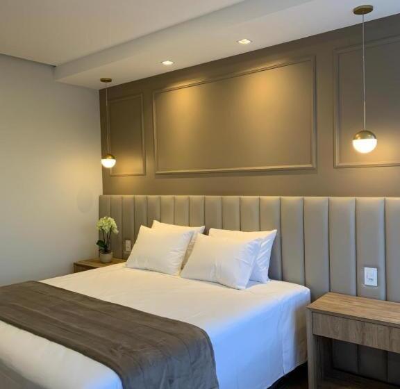 جناح ديلوكس, Vista Do Lago