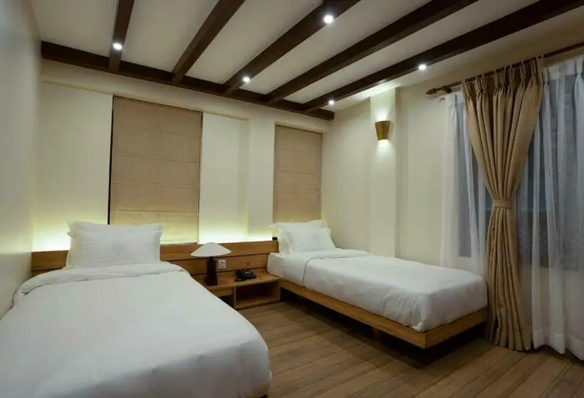 اتاق لوکس, Karuna Hotel Patan Kathmandu