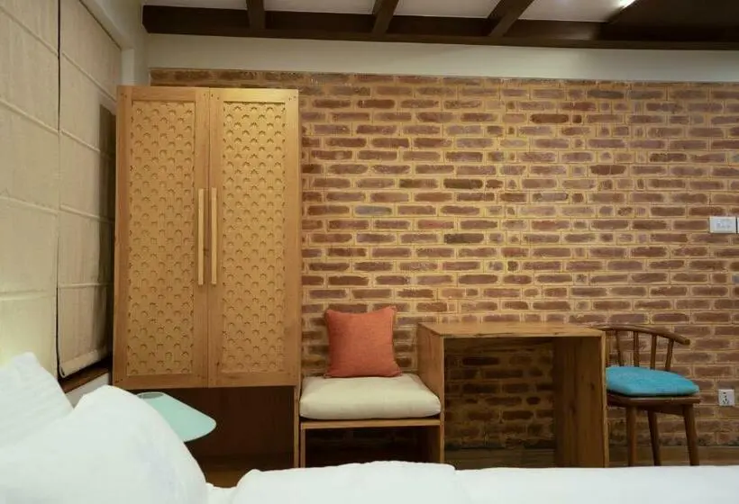 اتاق استاندارد با تخت بزرگ, Karuna Hotel Patan Kathmandu