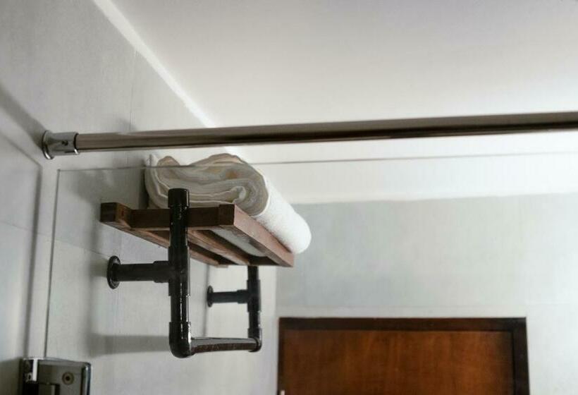 Standardzimmer Kingsize Bett, Karuna Hotel Patan Kathmandu