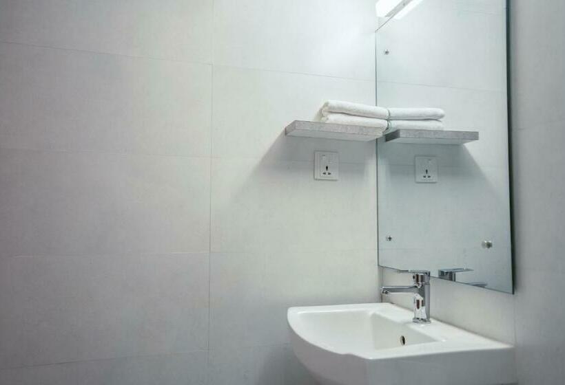 Standardzimmer Kingsize Bett, Karuna Hotel Patan Kathmandu