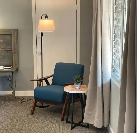 キングサイドベッドのスタンダードワンルーム, Bluegem Motel