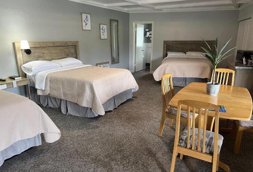 غرفة ديلوكس ثلاثية, Bluegem Motel