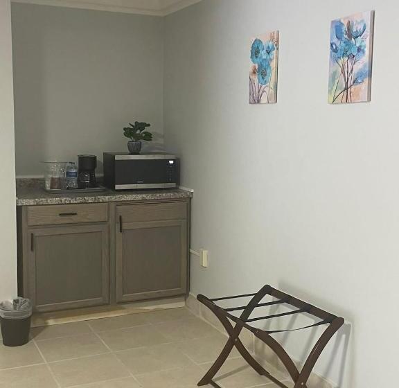 غرفة قياسية, Bluegem Motel