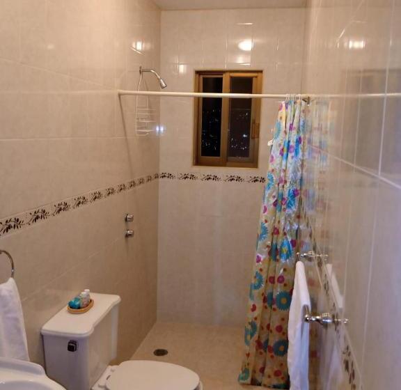 آپارتمان 1 خوابه همکف, La Casa Rosa Guanajuato