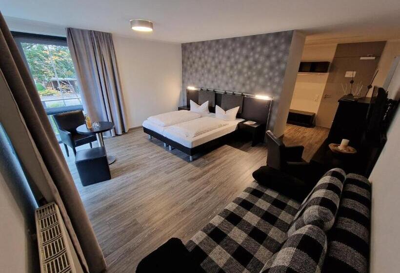 اتاق خانوادگی, Nordic Avantage