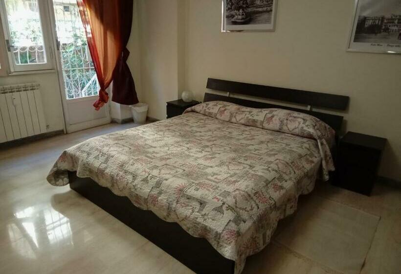 标准间, Cristina Room