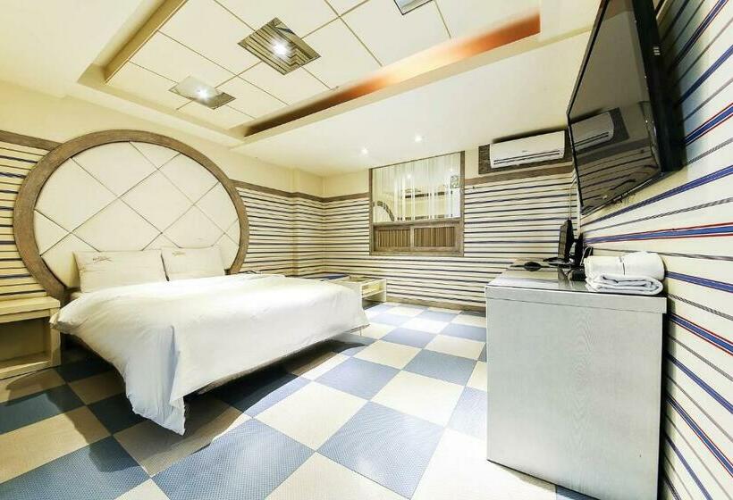 豪华房间, Bundang Regency