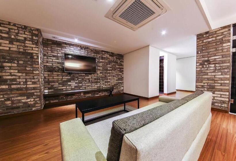 Номер Премиум, Bundang Regency