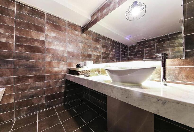 プレミアムルーム, Bundang Regency