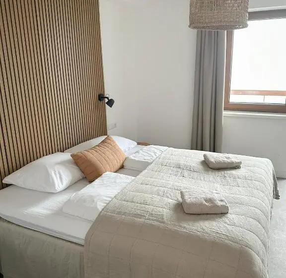 Standard-huone, Der Drahtesel