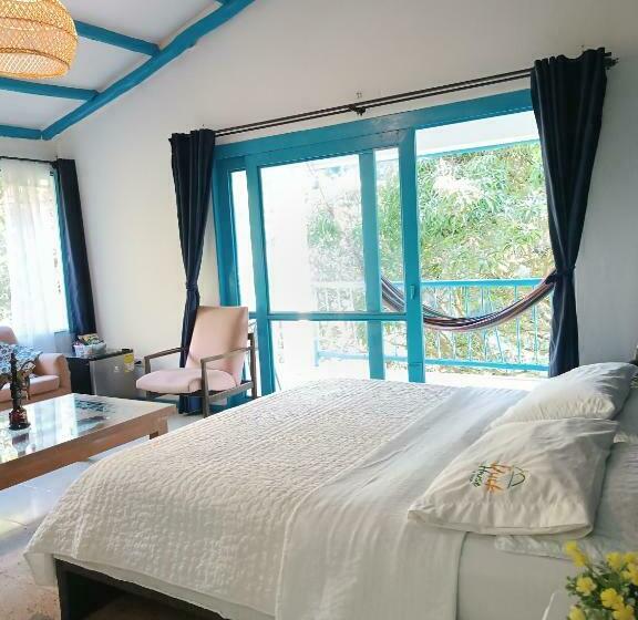 غرفة ديلوكس مزودة بشرفة, Duck House Hostel / La Vega