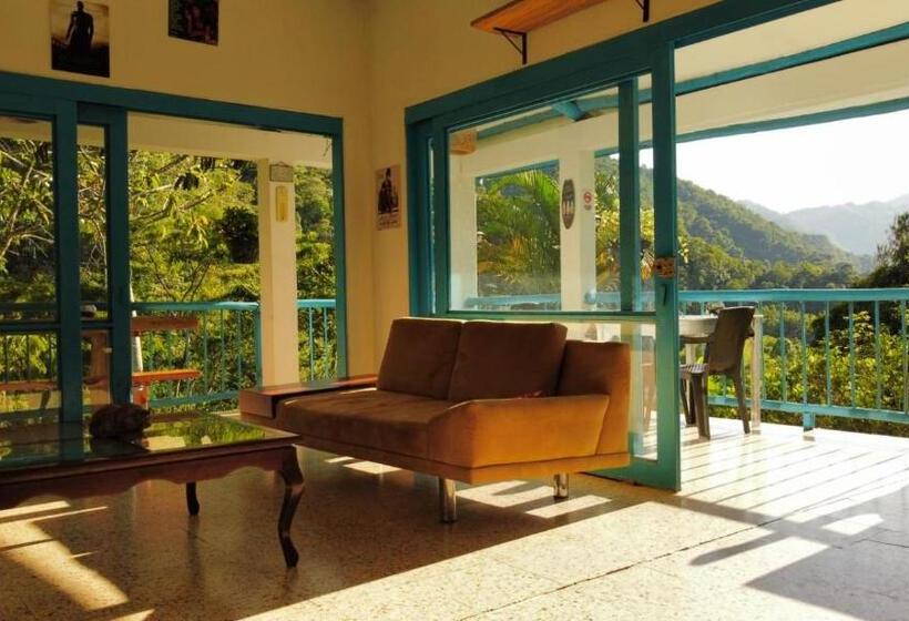 فيلا غرفة نوم واحدة مع مسبح, Duck House Hostel / La Vega