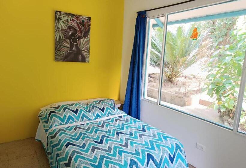 فيلا غرفة نوم واحدة مع مسبح, Duck House Hostel / La Vega